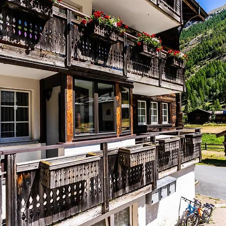 Annas Place Im Haus Zer Briggu