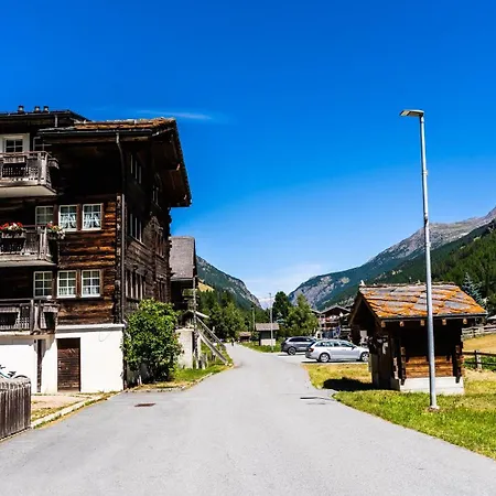 Annas Place Im Haus Zer Briggu Apartman Saas-Grund